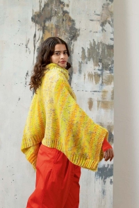 2562-07 Modèle Gisela Poncho en Lang Yarns Cloud Tweed