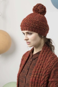 990-76 Modèle  Bonnet en Lang Yarns Finn